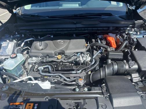 2025 Mazda CX-50 Hybrid Preferred Package