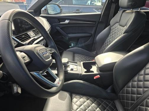 2024 Audi SQ5 3.0T Premium Plus