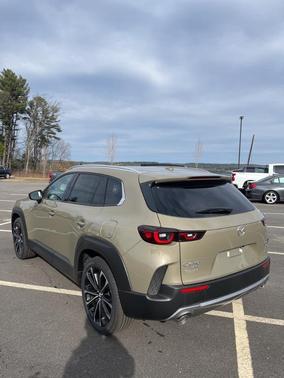 2025 Mazda CX-50 2.5 Turbo Premium Package