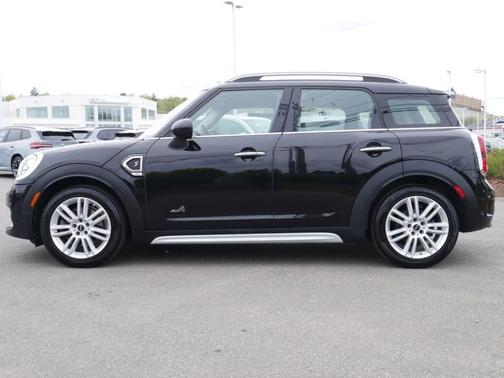 Midnight Black Metallic 2018 MINI Countryman Cooper S ALL4