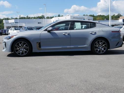 2022 Kia Stinger GT-Line