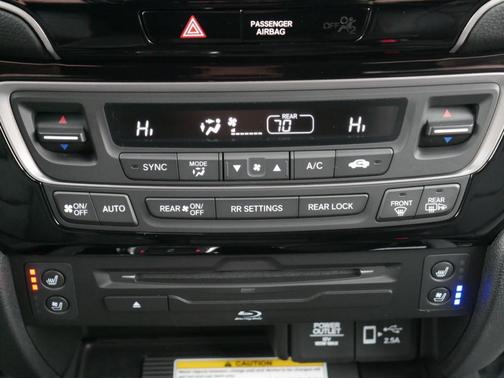 Gray Pearl 2022 Honda Pilot Black Edition