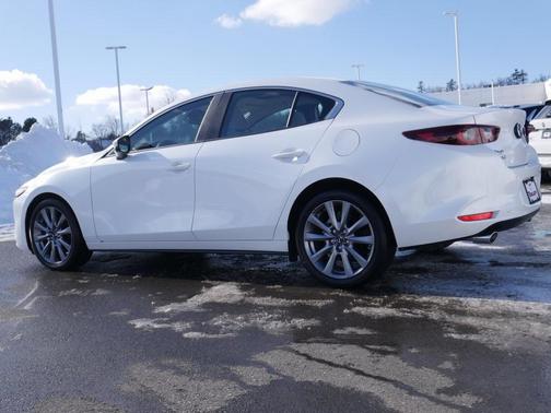 2025 Mazda Mazda3 FWD w/Preferred Package