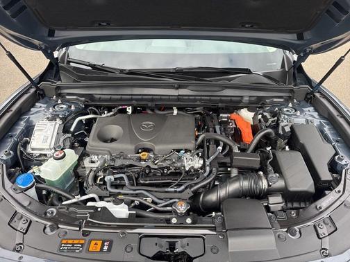 2026 Mazda CX-50 Premium