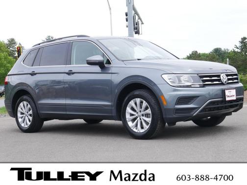 Platinum Gray Metallic 2019 Volkswagen Tiguan 2.0T SE