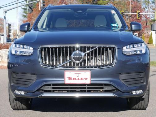 2023 Volvo XC90 B6 Core