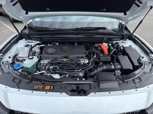 2026 Mazda CX-50 Premium