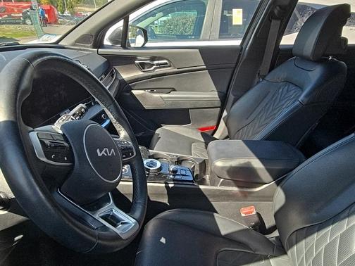 2023 Kia Sportage Plug-In Hybrid X-Line Prestige
