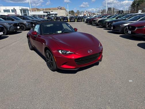 Soul Red Crystal Metallic 2026 Mazda MX-5 Miata Grand Touring