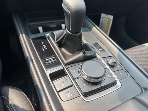 2025 Mazda CX-50 Hybrid Preferred Package