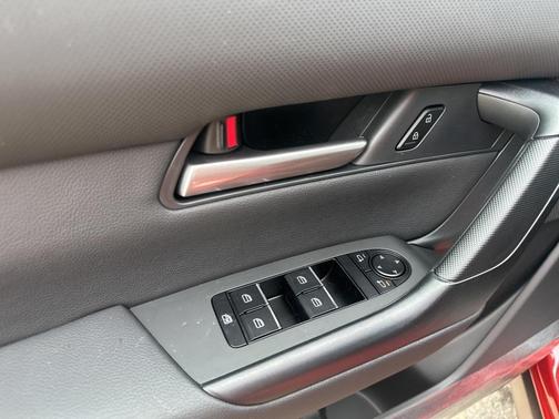 2025 Mazda CX-50 Hybrid Preferred Package