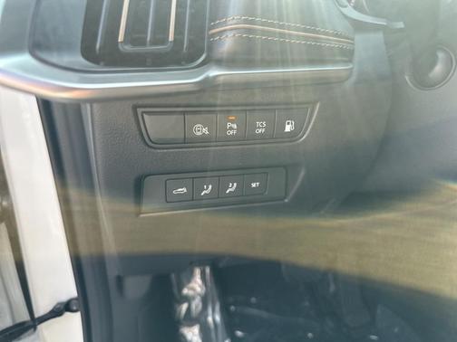 2025 Mazda CX-70 PHEV Premium Plus Package