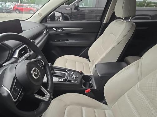 2023 Mazda CX-5 2.5 S Preferred Package