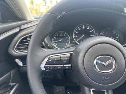 2025 Mazda CX-30 2.5 S Carbon Edition