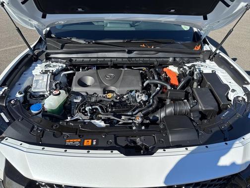 2026 Mazda CX-50 Premium