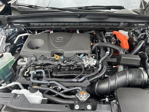 2025 Mazda CX-50 Hybrid Preferred Package