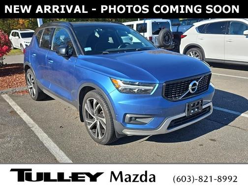 2019 Volvo XC40 T5 R-Design