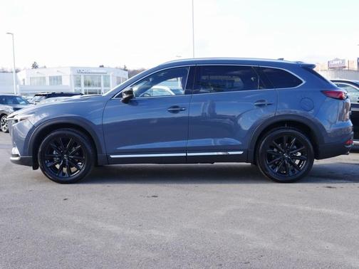 2023 Mazda CX-9 Carbon Edition