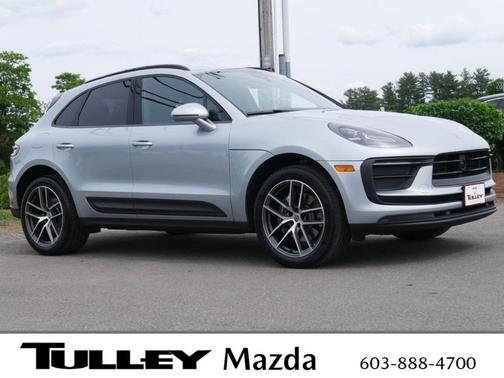 Dolomite Silver Metallic 2022 Porsche Macan Base