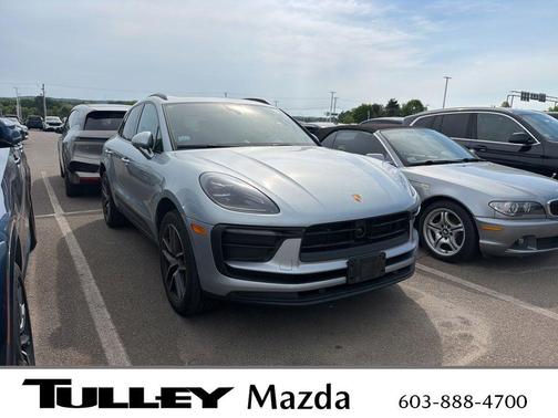 2022 Porsche Macan Base