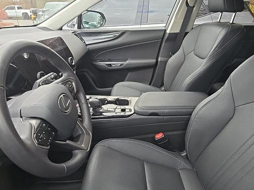 2025 Lexus NX 350 Base