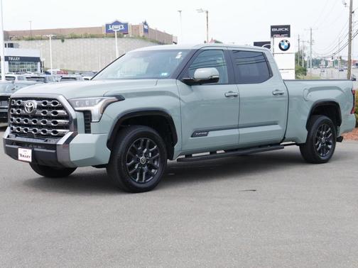 2024 Toyota Tundra Platinum