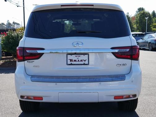 2023 INFINITI QX80 SENSORY