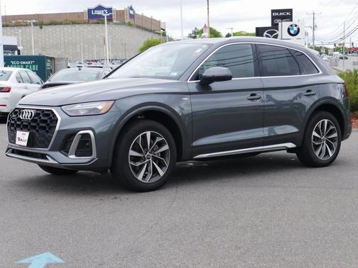 2022 Audi Q5 45 S line Premium Plus