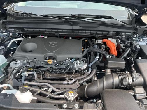 2025 Mazda CX-50 Hybrid Preferred Package