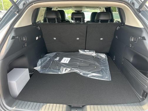 2025 Mazda CX-50 Hybrid Preferred Package