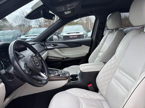 Machine Gray Metallic 2023 Mazda CX-9 Signature