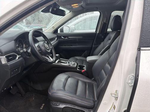 2023 Mazda CX-5 2.5 S Preferred Package