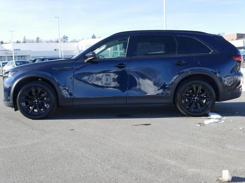 2025 Mazda CX-90 Premium