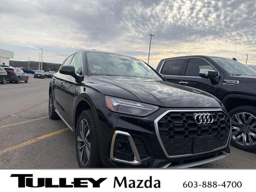 Mythos Black Metallic 2023 Audi Q5 45 S line quattro Premium