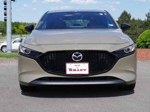 2024 Mazda Mazda3 2.5 Carbon Turbo