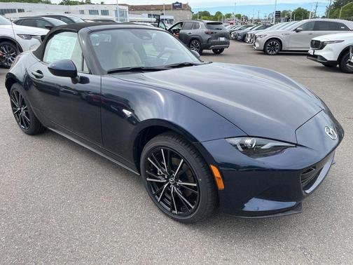 Deep Crystal Blue Mica 2026 Mazda MX-5 Miata Grand Touring