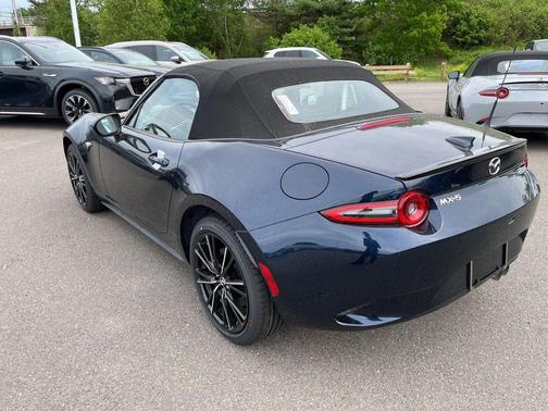 Deep Crystal Blue Mica 2026 Mazda MX-5 Miata Grand Touring