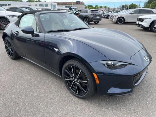 Deep Crystal Blue Mica 2026 Mazda MX-5 Miata Grand Touring