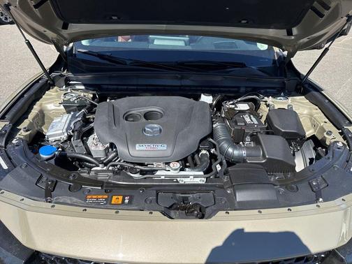 Zircon Sand Metallic 2026 Mazda CX-50 2.5 Turbo