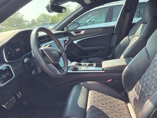 Mythos Black Metallic 2024 Audi S7 2.9T quattro Premium