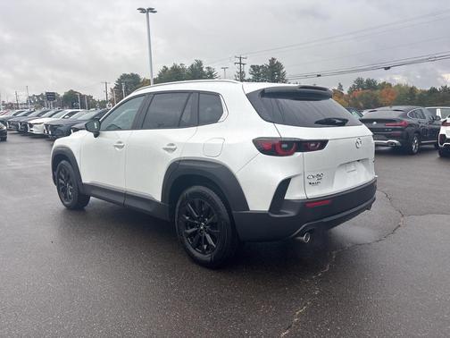 2025 Mazda CX-50 2.5 S Preferred Package