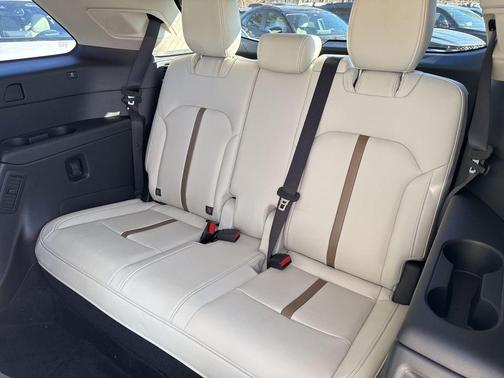 2026 Mazda CX-90 Premium Plus