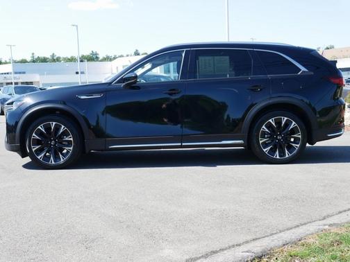 2024 Mazda CX-90 Premium