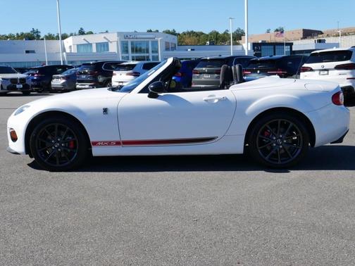 2015 Mazda MX-5 Miata Club