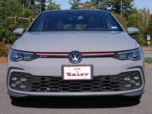 2022 Volkswagen Golf GTI 2.0T SE