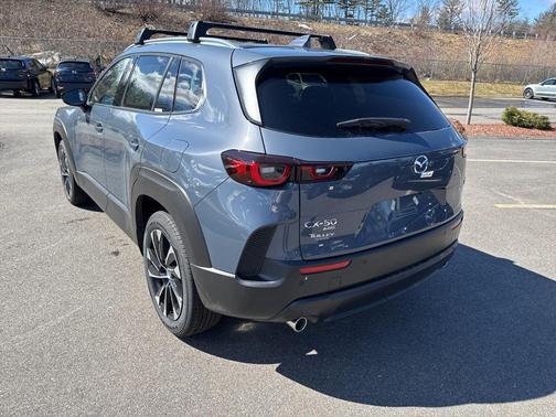 2026 Mazda CX-50 Premium Plus