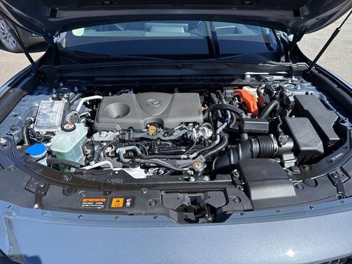 2026 Mazda CX-50 Premium Plus