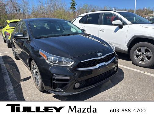 Aurora Black Pearl 2020 Kia Forte LXS