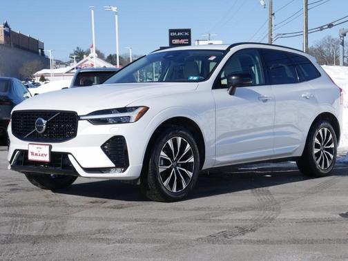 2025 Volvo XC60 B5 Core