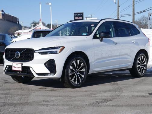 2025 Volvo XC60 B5 Core